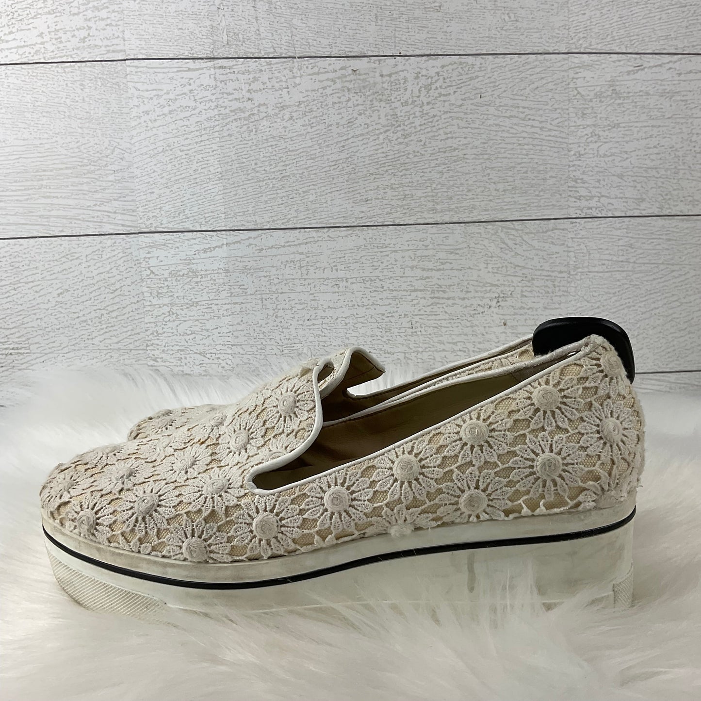 Shoes Designer By Stella Mccartney In Cream, Size: 8.5