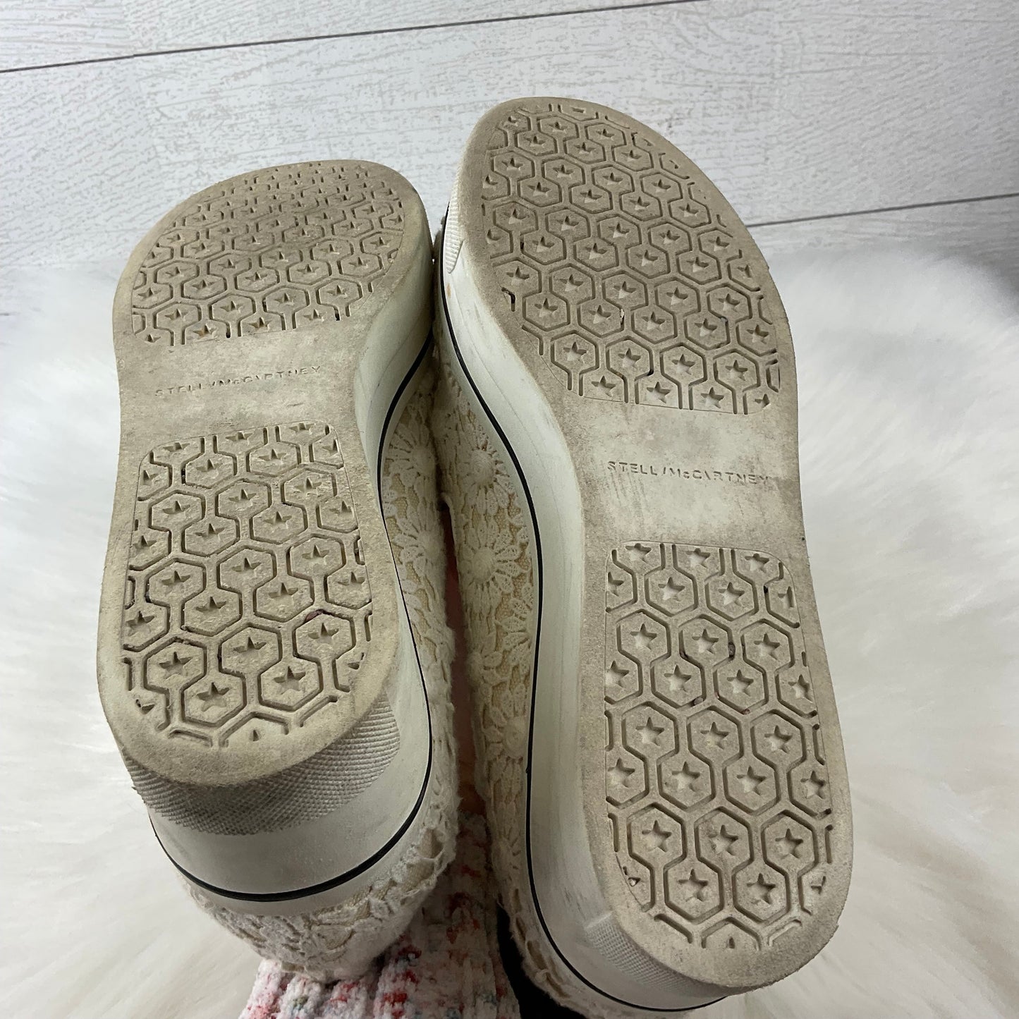 Shoes Designer By Stella Mccartney In Cream, Size: 8.5