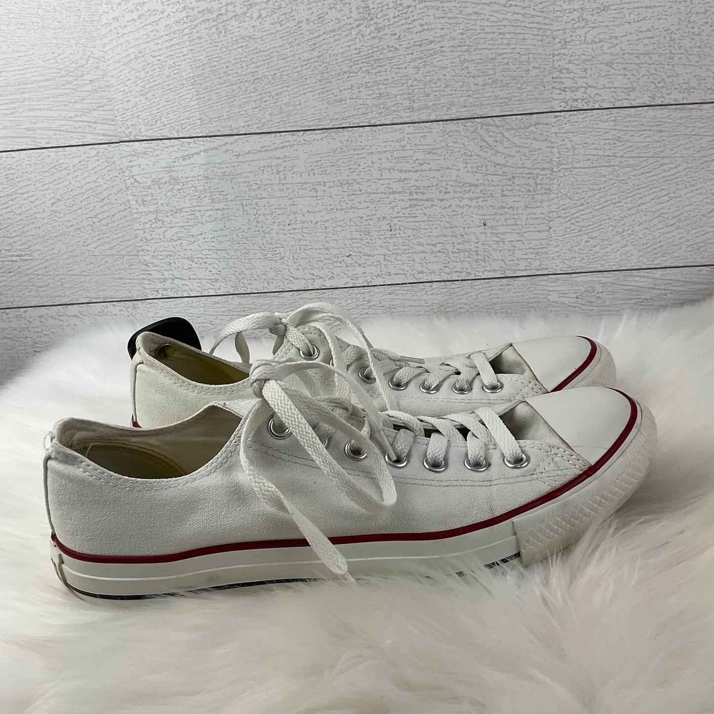 Shoes Sneakers By Converse In White, Size: 11