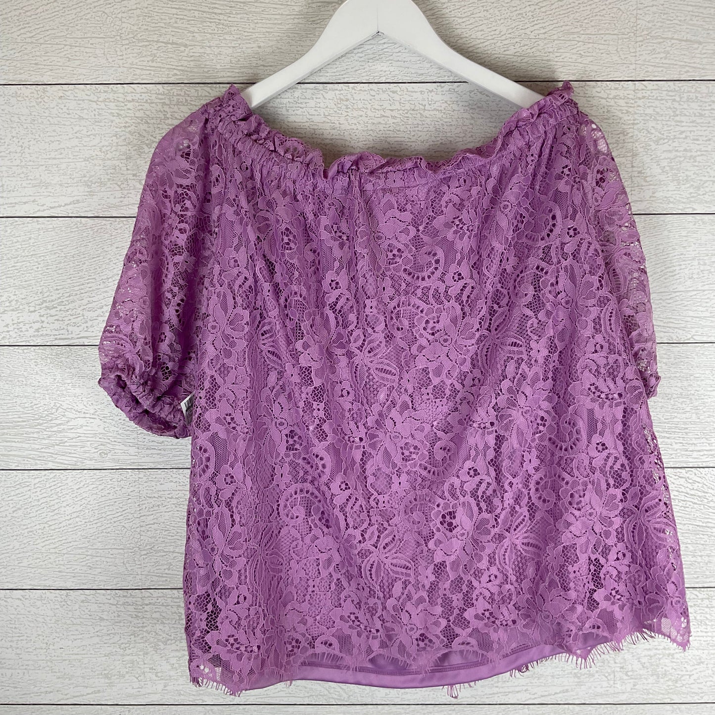 Top Short Sleeve By Cato In Purple, Size: M