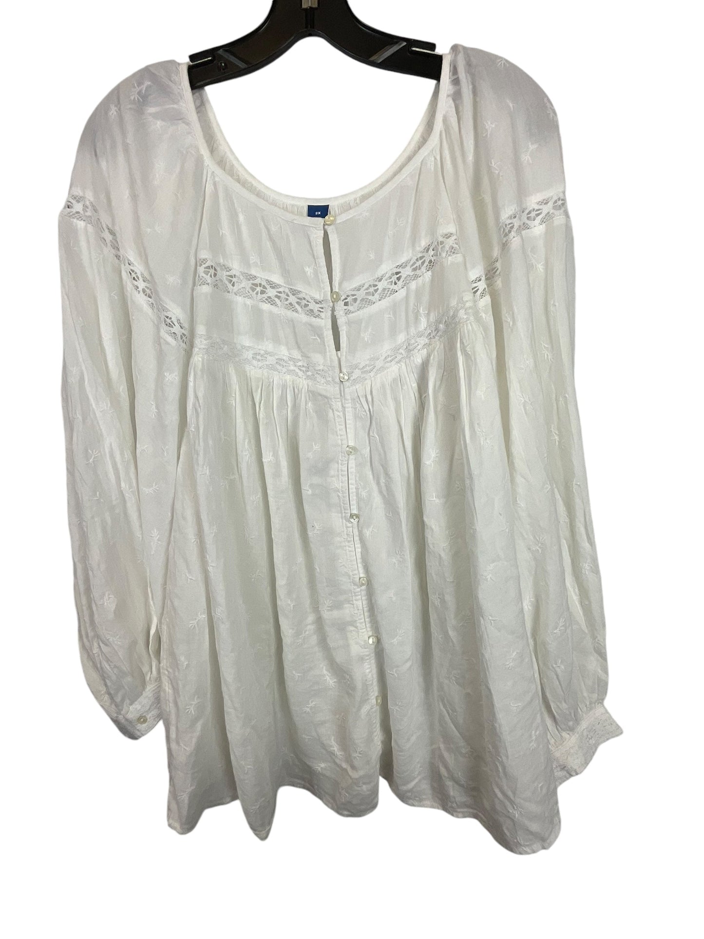 Top Long Sleeve By Old Navy In White, Size: 2x