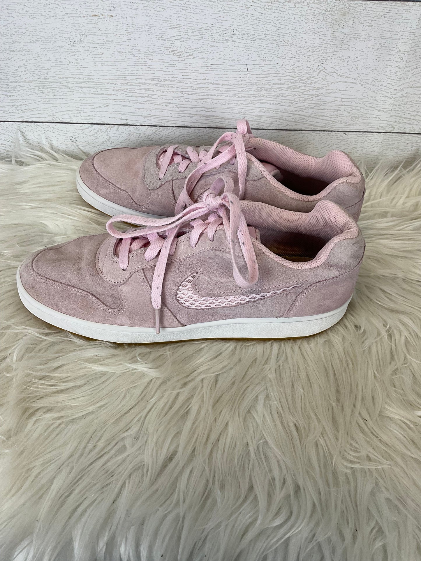 Shoes Sneakers By Nike In Pink, Size: 10