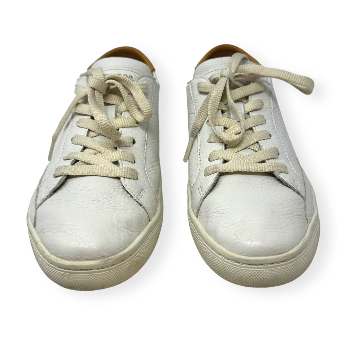 Leather White Shoes Sneakers Soludos, Size 6