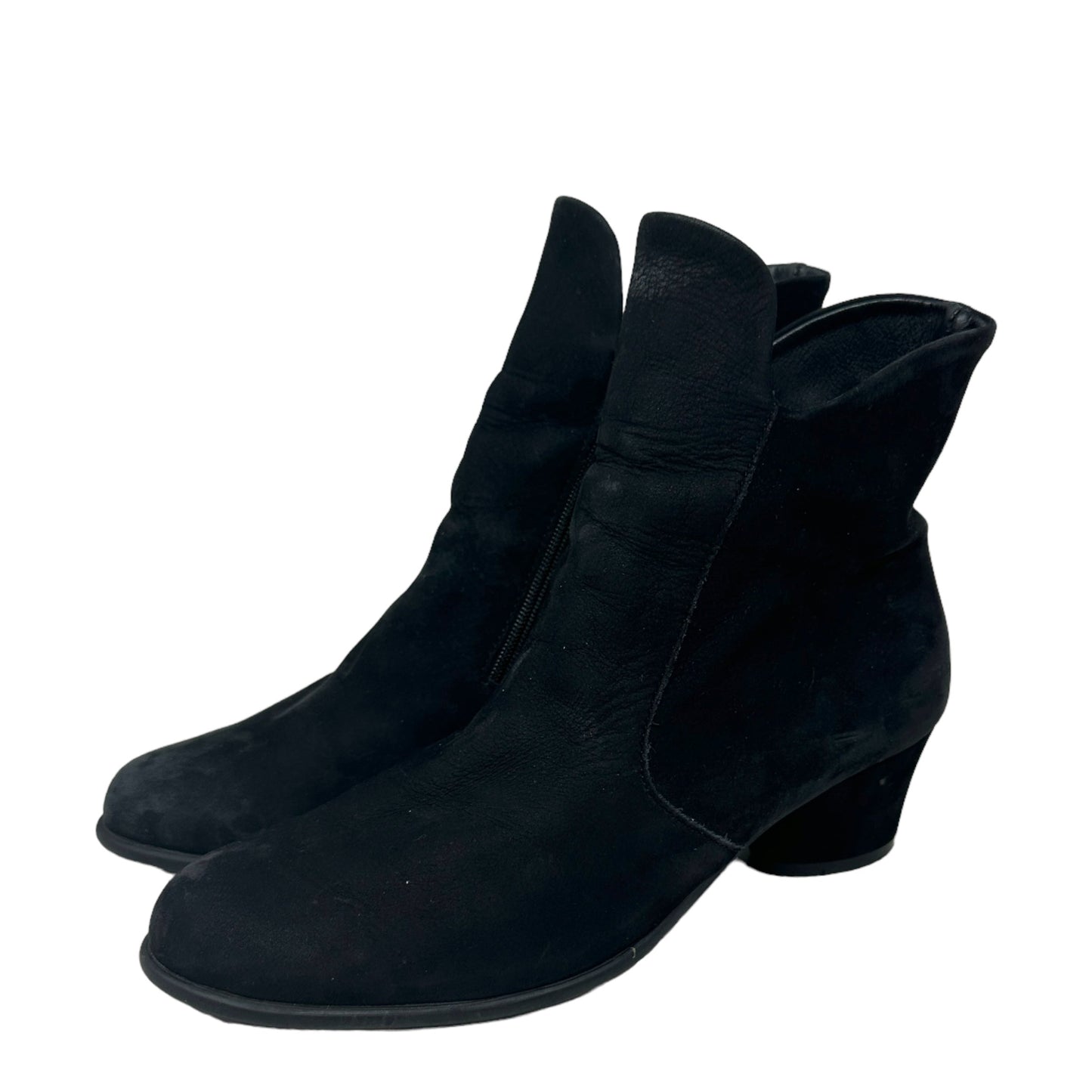 Musaca Suede Ankle Boots By Arche  Size: 6