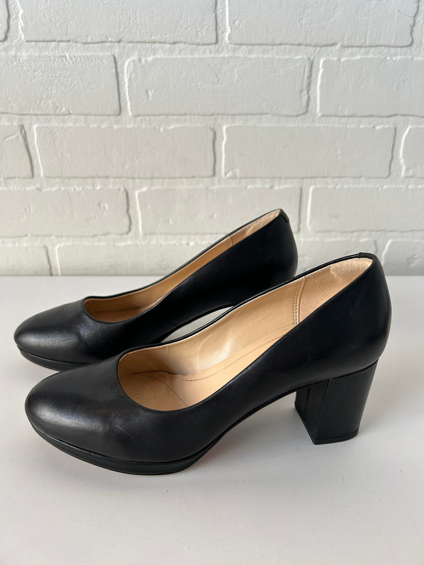 Shoes Heels Block By Clarks In Black, Size: 6