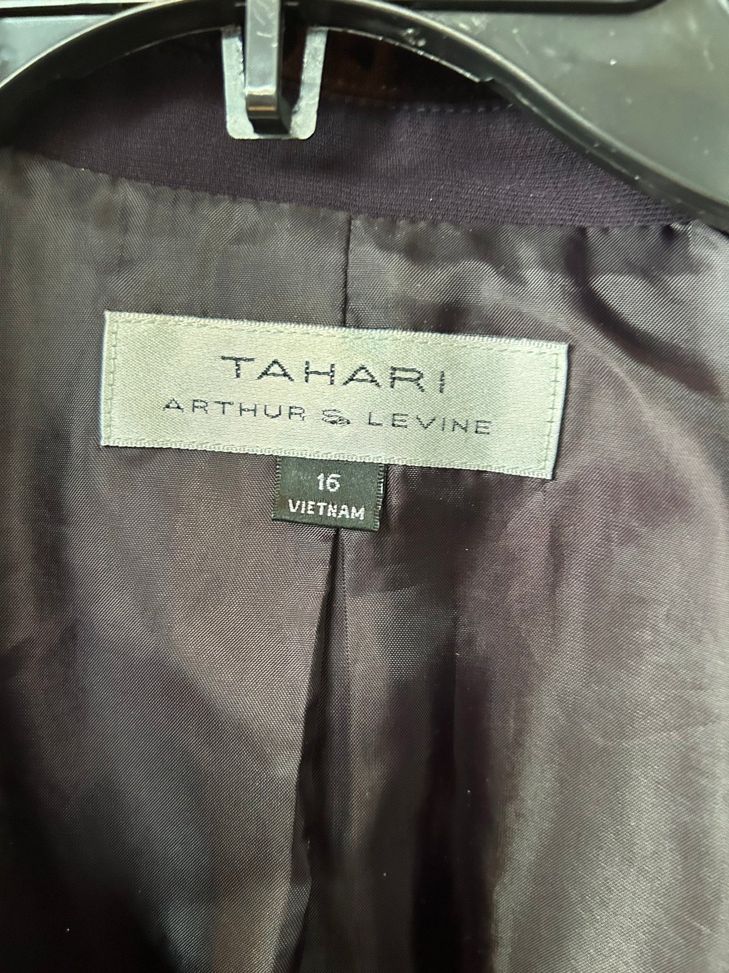 Blazer By Tahari By Arthur Levine In Purple, Size: Xl