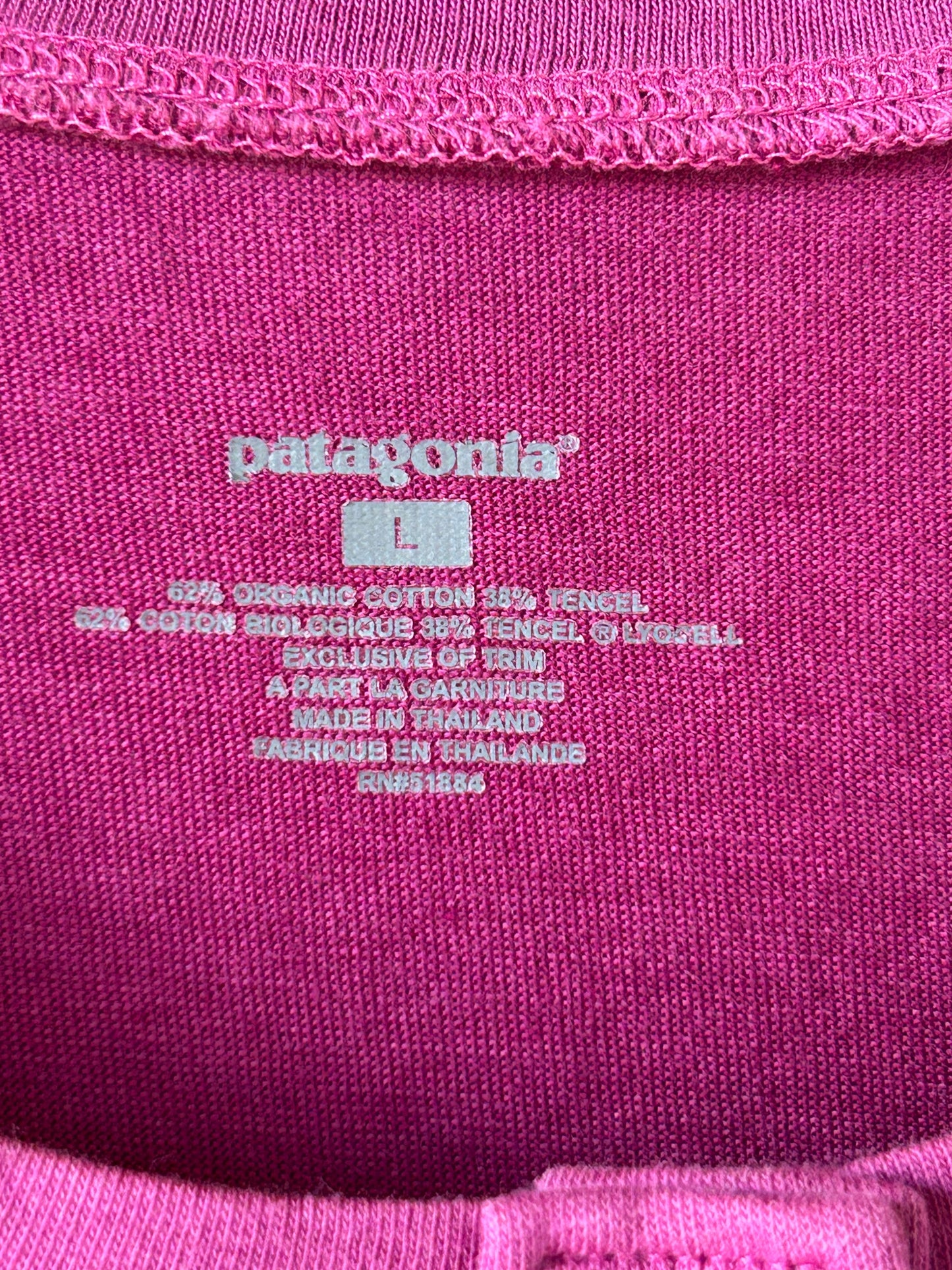 Top Long Sleeve By Patagonia In Pink, Size: L