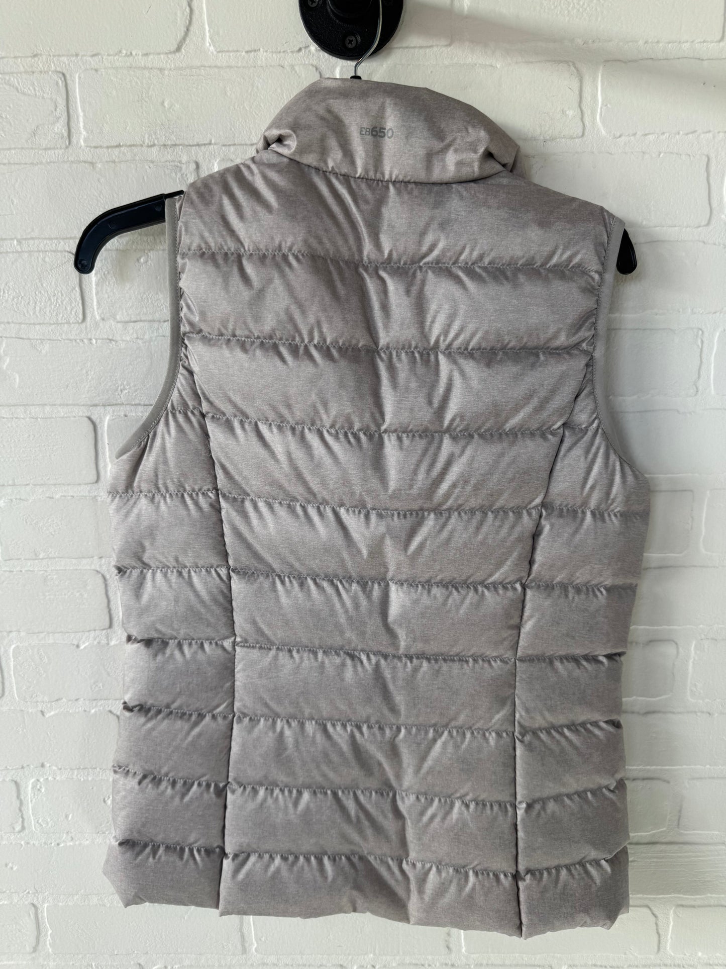 Vest Puffer & Quilted By Eddie Bauer In Grey, Size: S