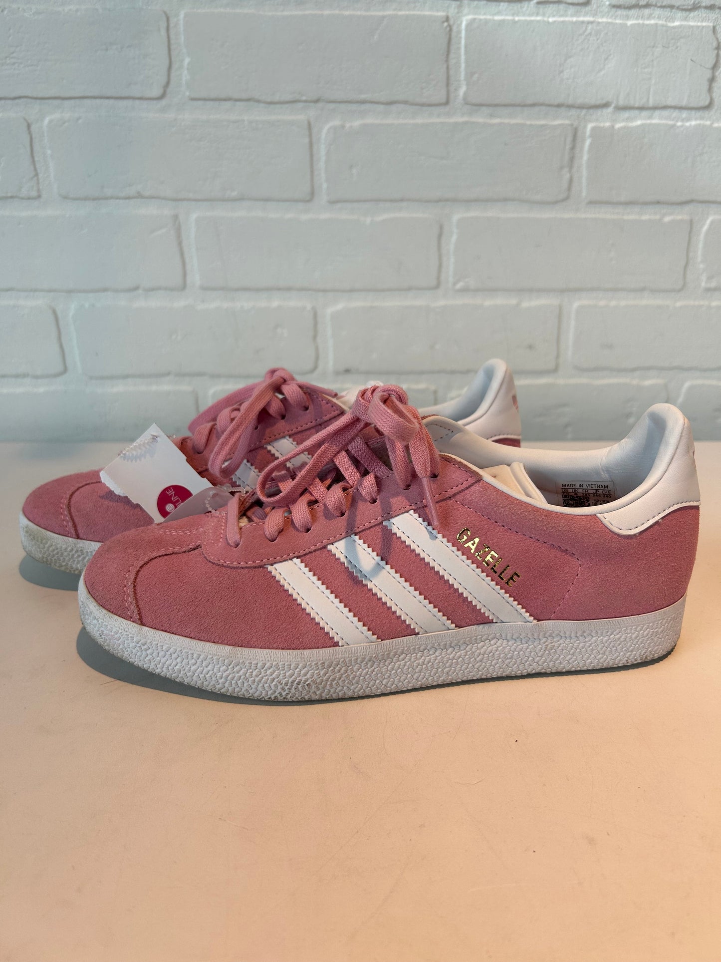 Shoes Sneakers By Adidas In Pink & White, Size: 7.5