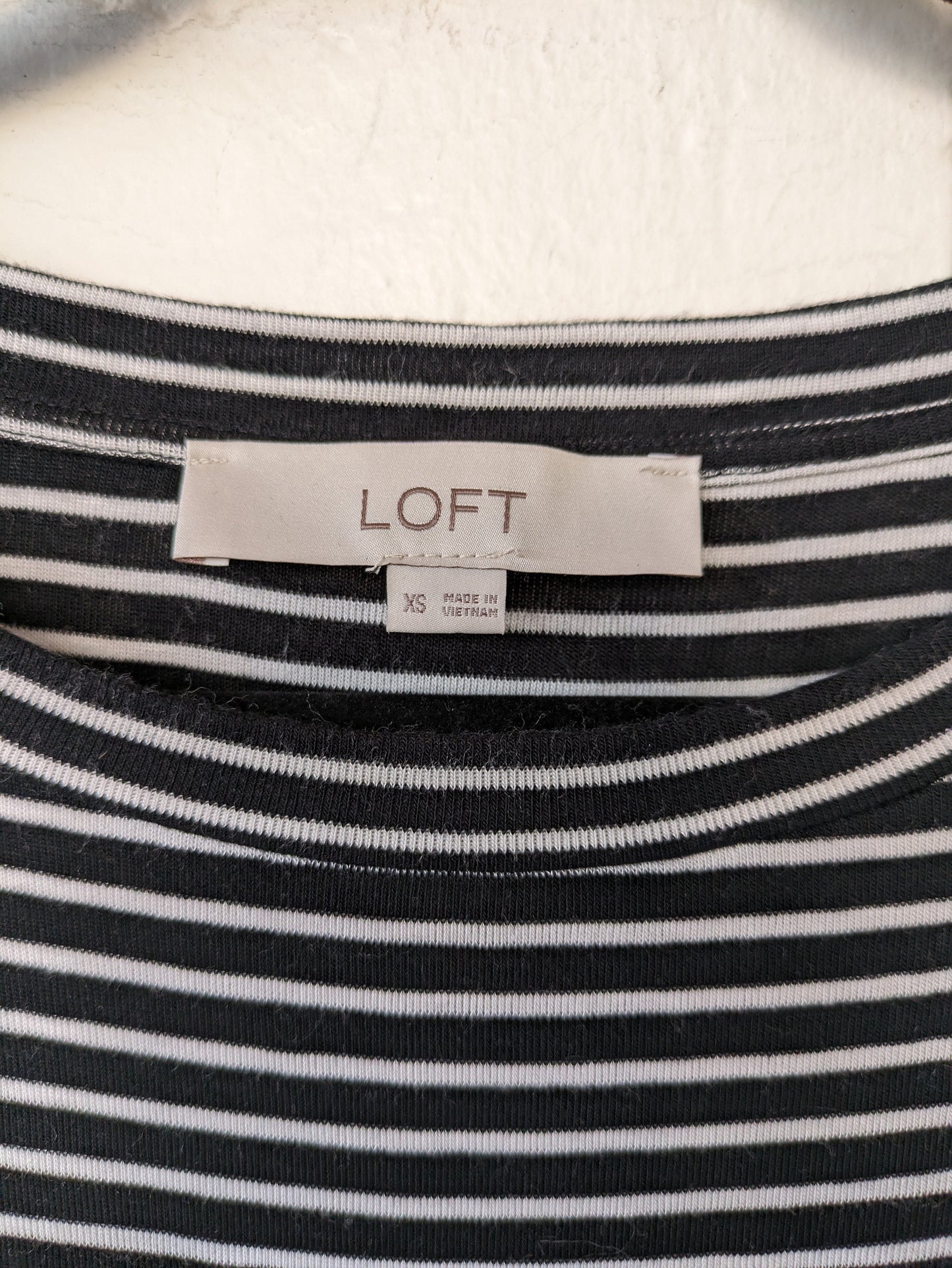 Top Long Sleeve By Loft  Size: Xs