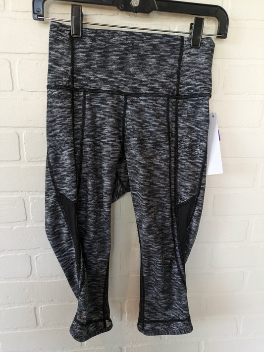 Black Athletic Leggings Capris Lululemon, Size 4