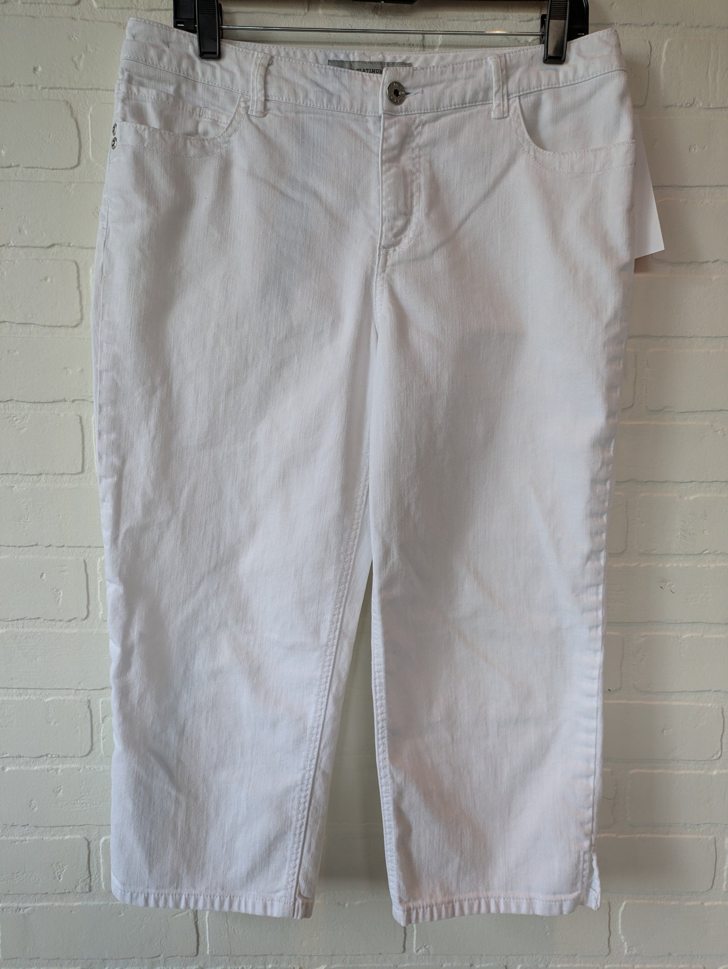 White Capris Chicos, Size 8