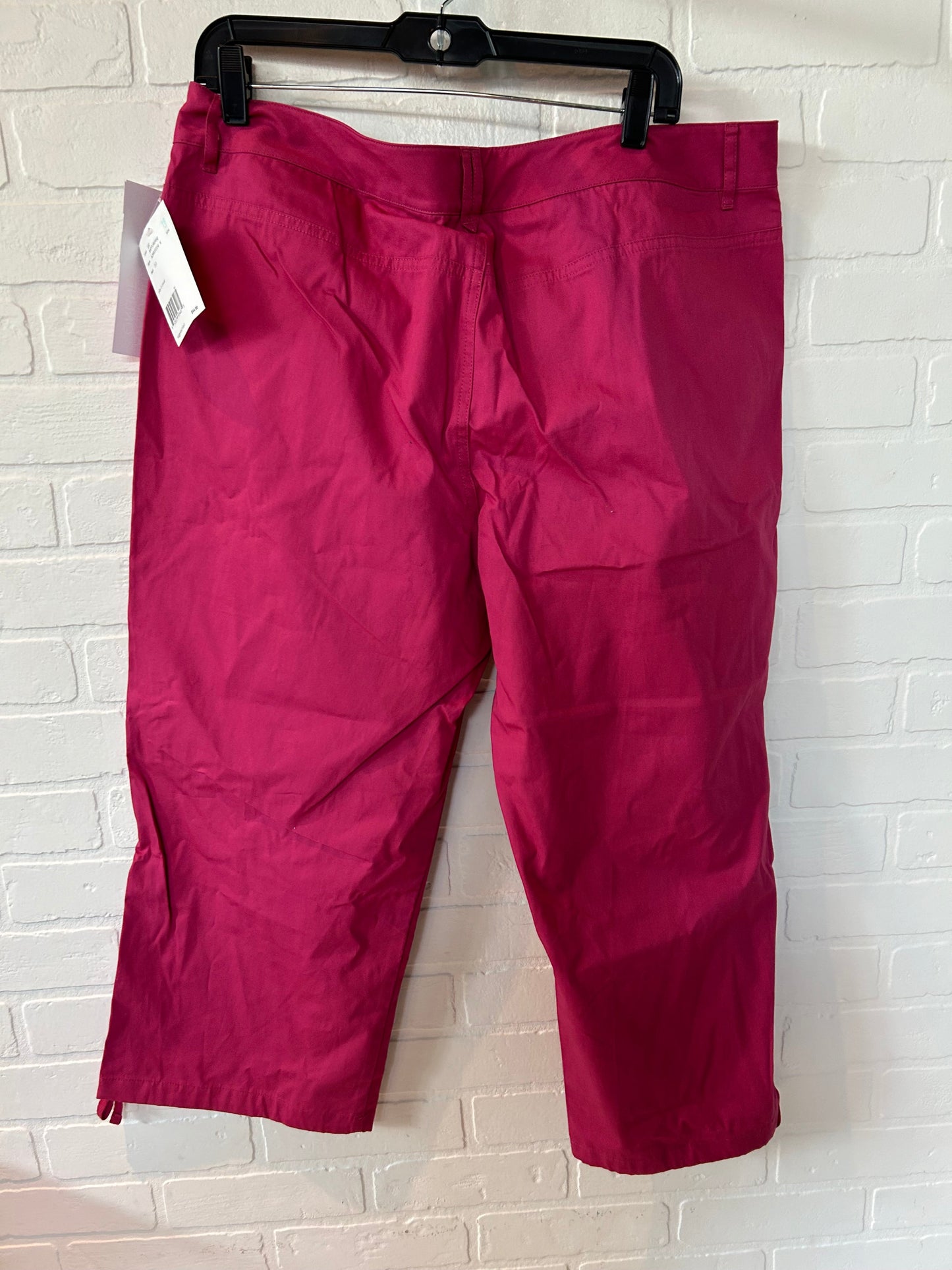 Pink Capris Axcess, Size 16