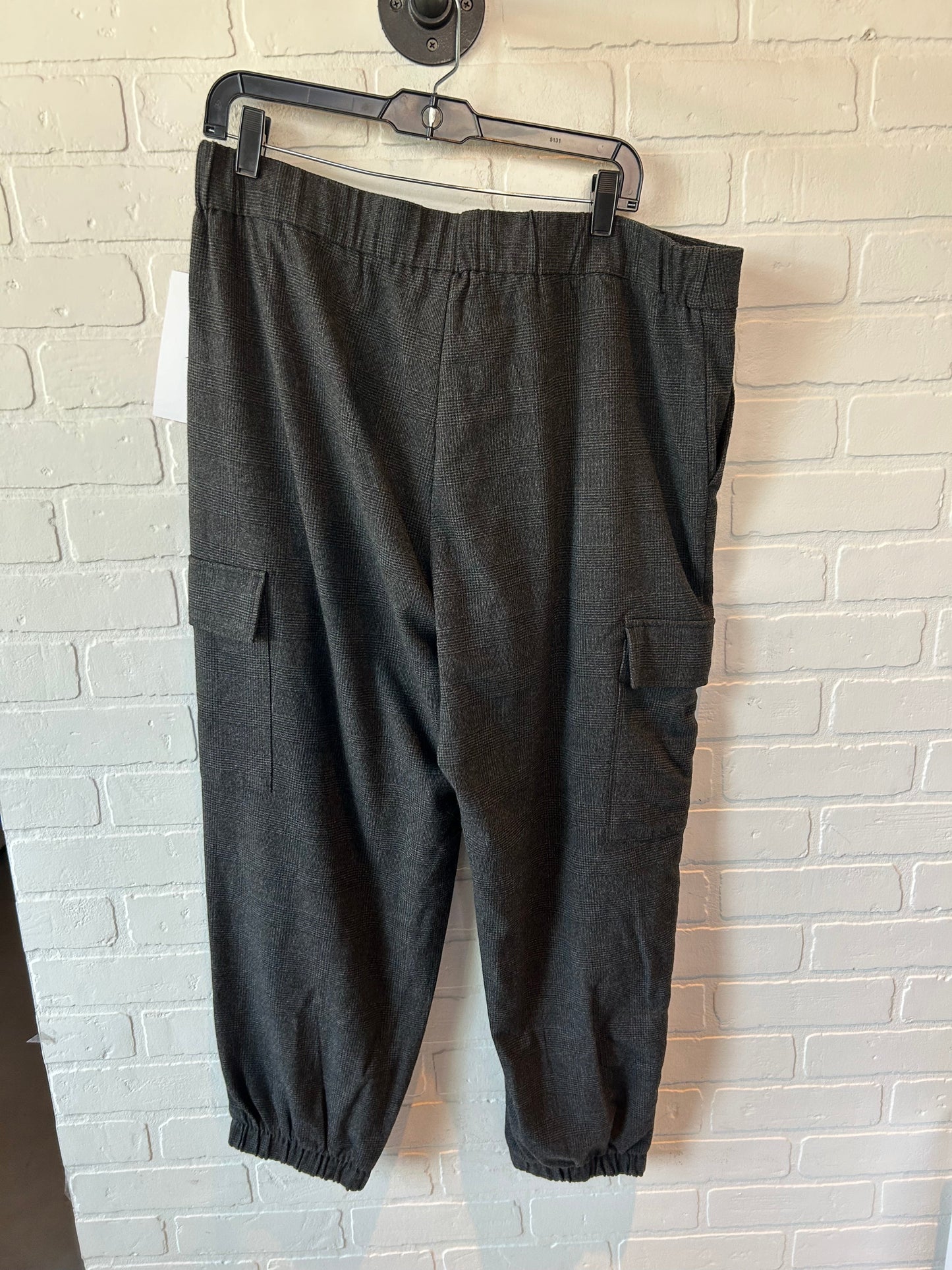 Pants Joggers By A New Day In Grey, Size: 16