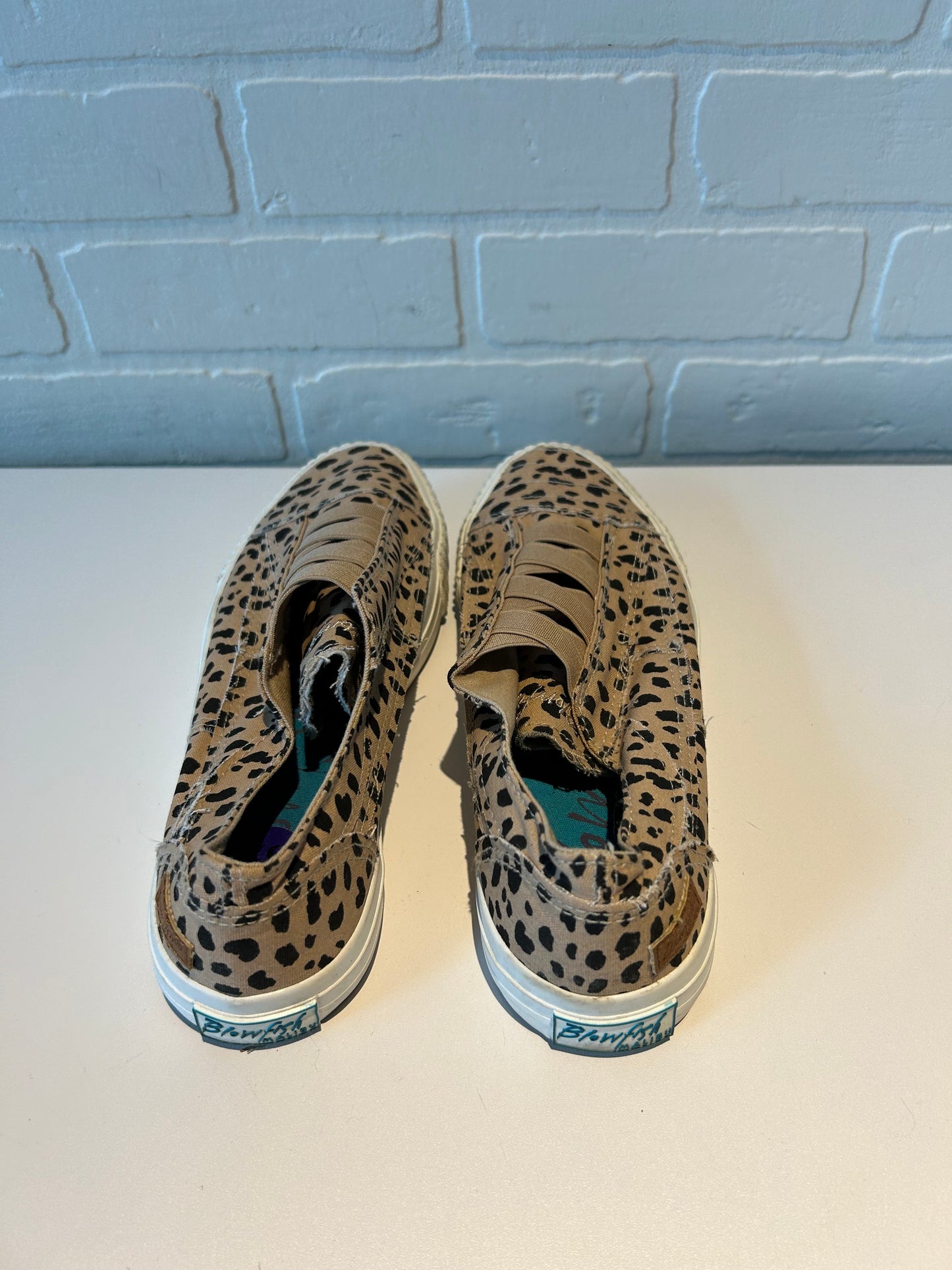 Shoes Flats By Blowfish In Animal Print, Size: 8.5