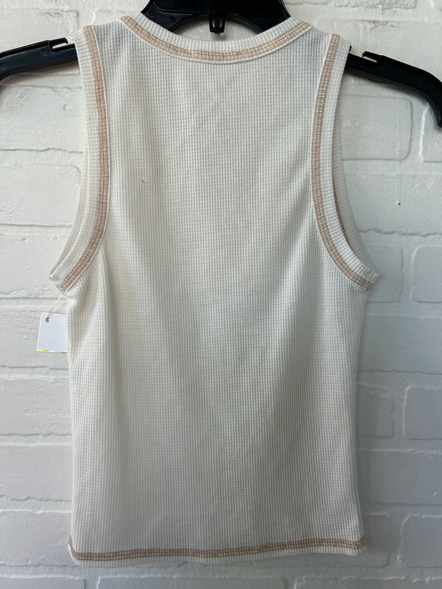 Top Sleeveless By Lush In Cream & Tan, Size: S