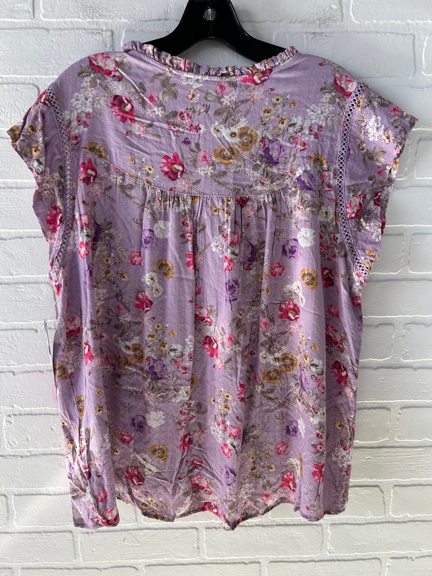 Top Short Sleeve By Buffalo David Bitton In Purple, Size: Xl