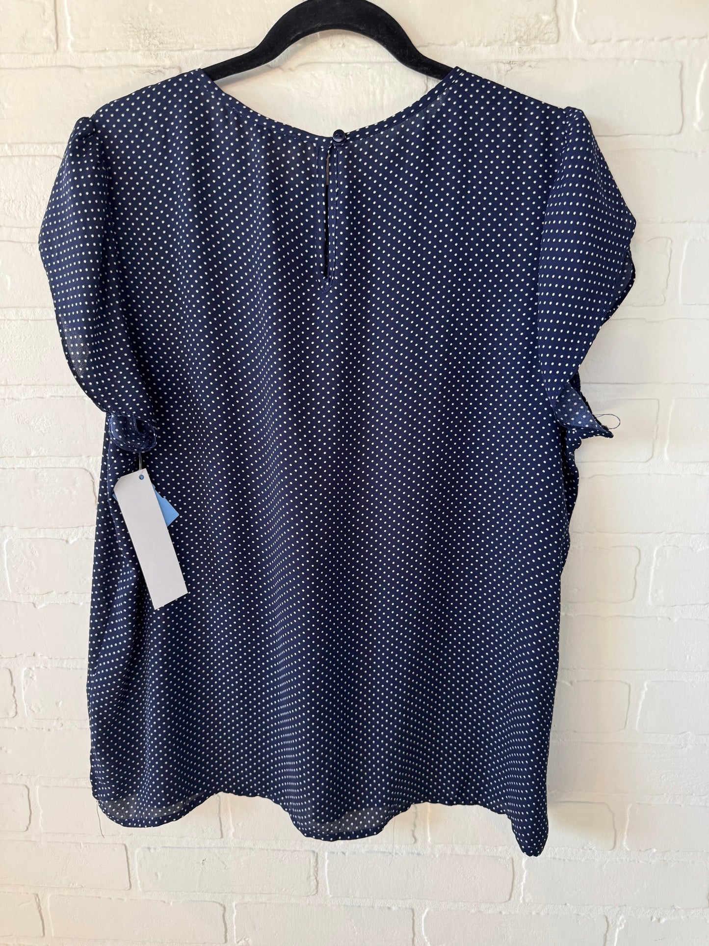 Top Short Sleeve By Fun 2 Fun In Blue & White, Size: 1x