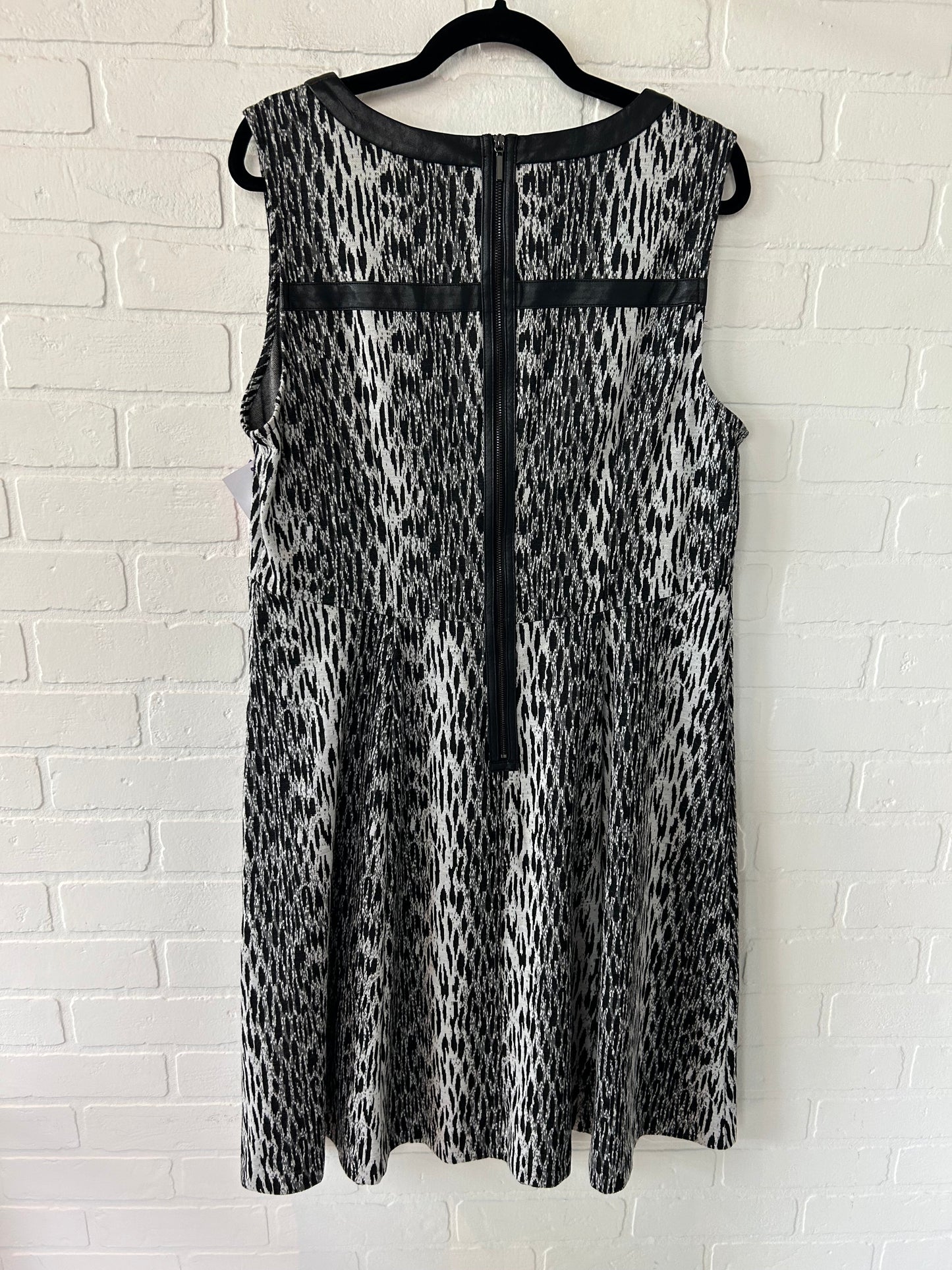 Dress Casual Midi By Lane Bryant  Size: 1x