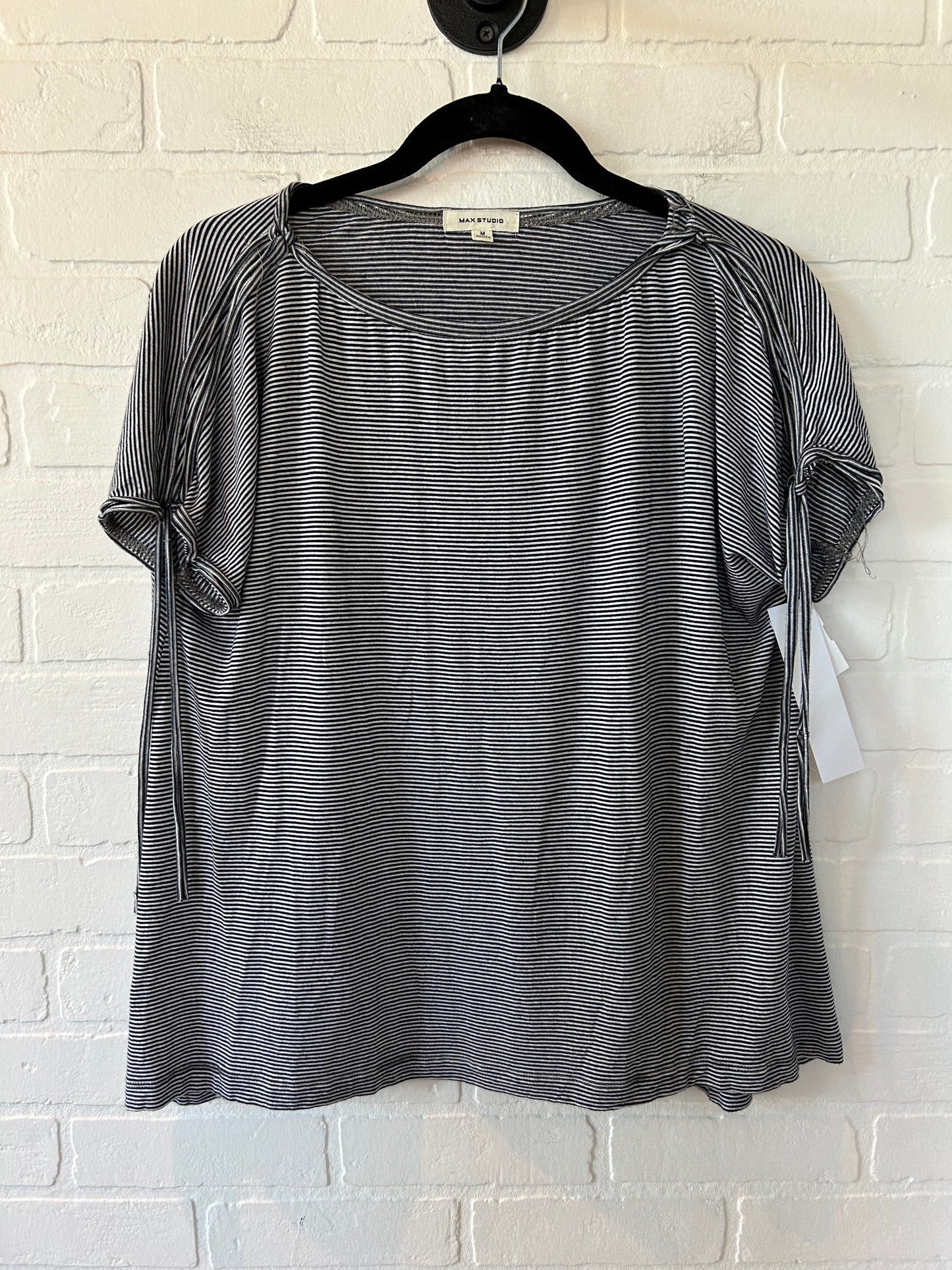 Black & White Top Short Sleeve Max Studio, Size M