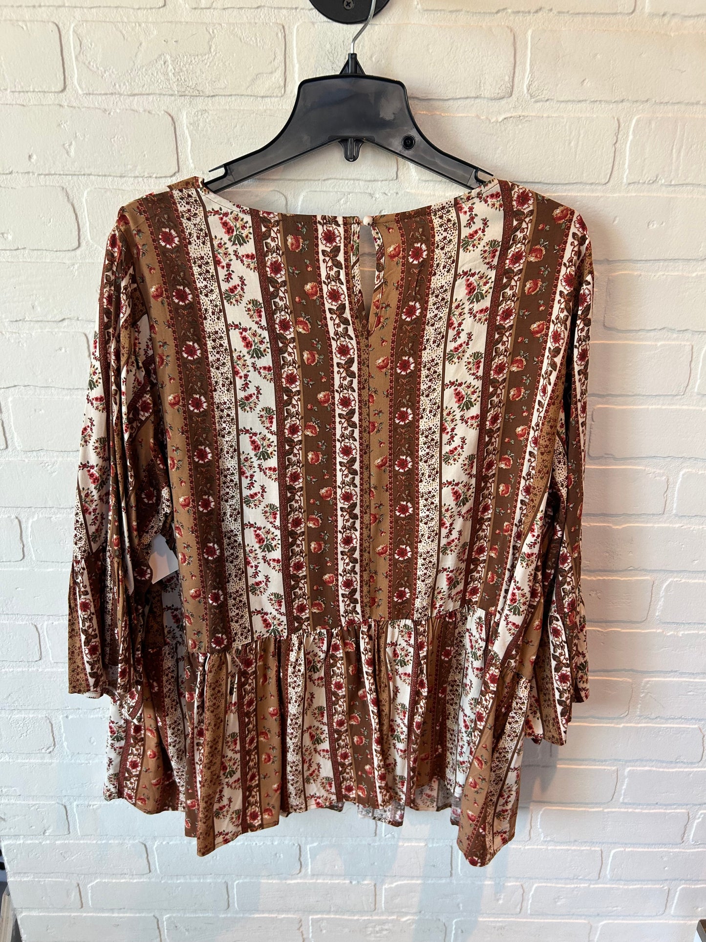 Top Long Sleeve By Andree By Unit In Brown & Cream, Size: 2x