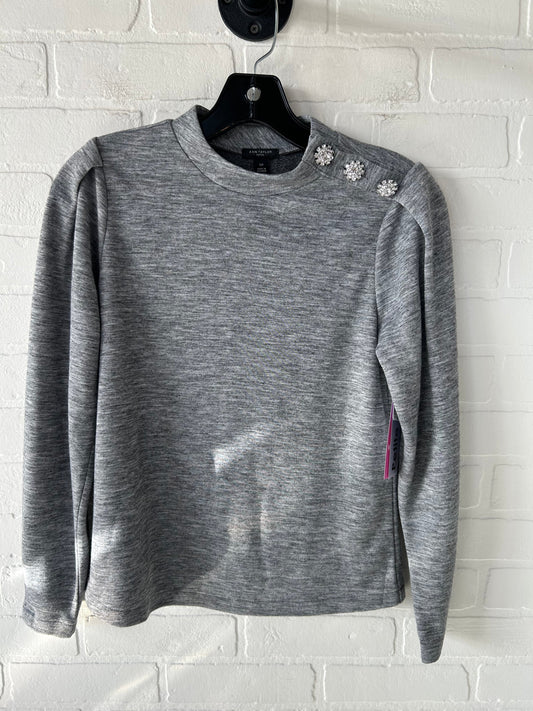 Top Long Sleeve By Ann Taylor In Grey, Size: Xsp