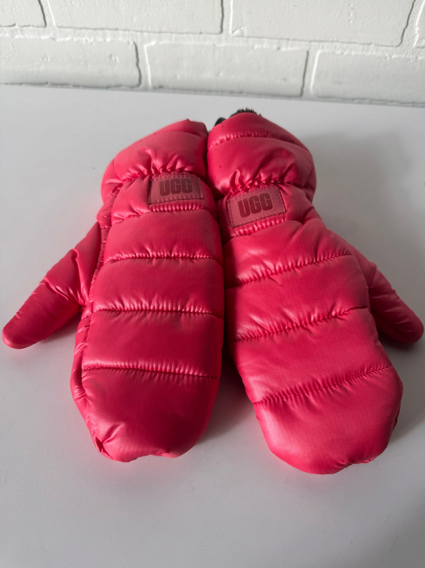 Gloves Designer By Ugg