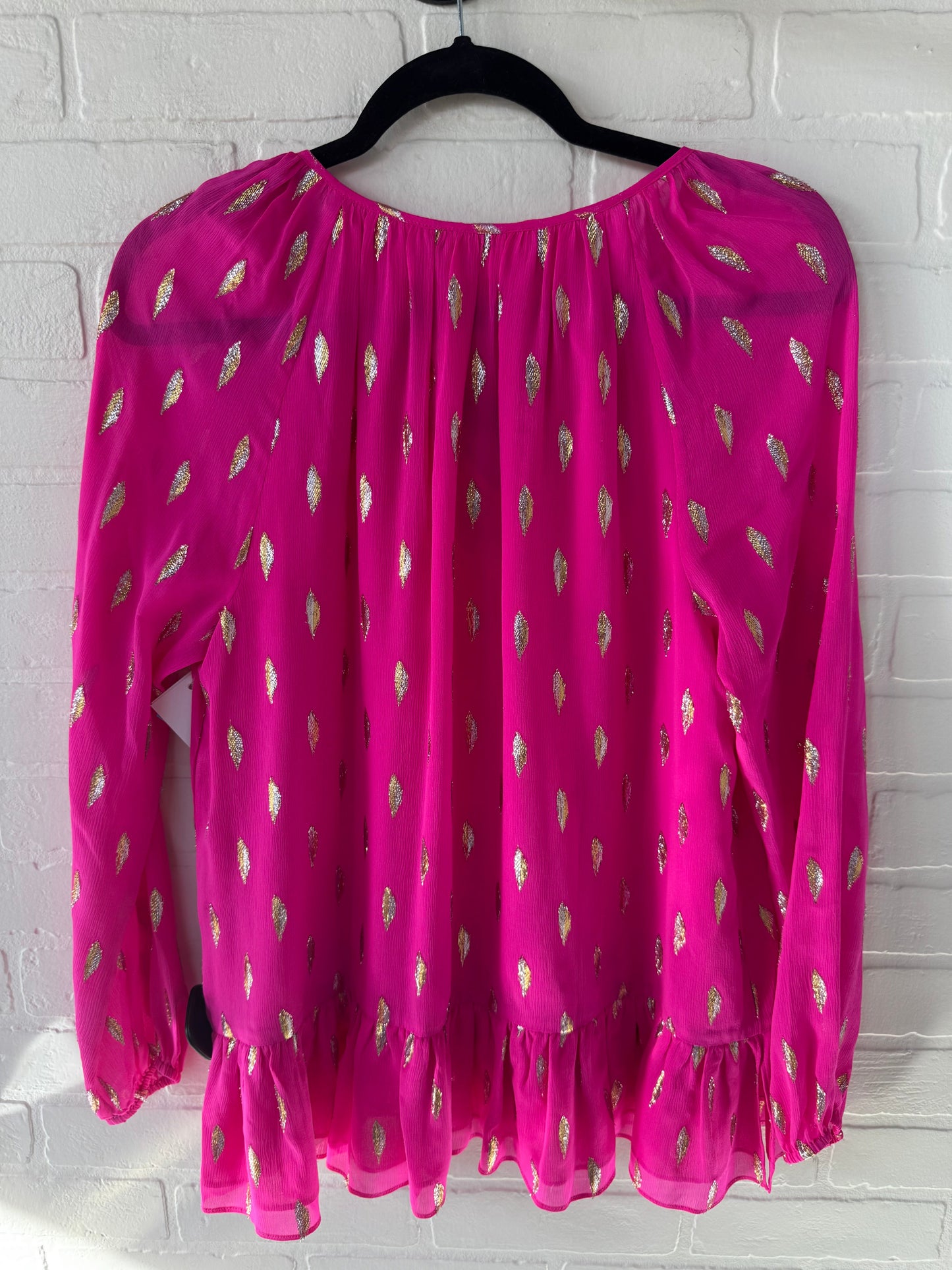 Top Long Sleeve Designer By Lilly Pulitzer In Pink, Size: S