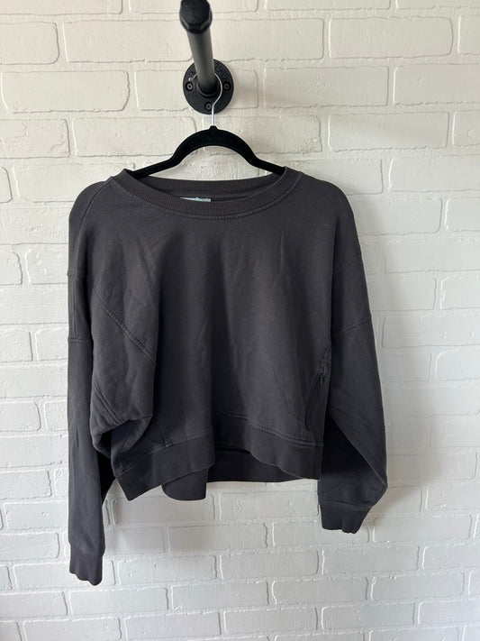 Sweatshirt Crewneck By Clothes Mentor In Grey, Size: M