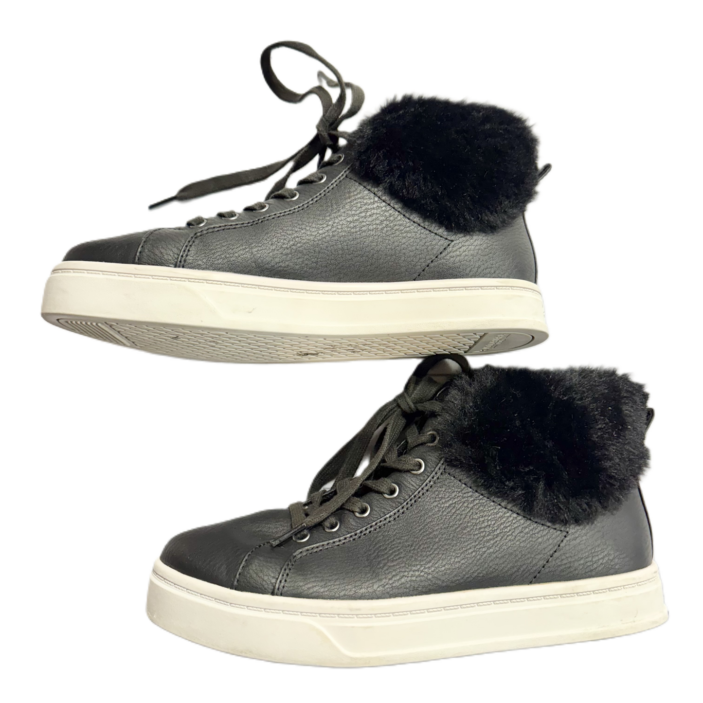 Shoes Sneakers By Koolaburra By Ugg In Black, Size: 7