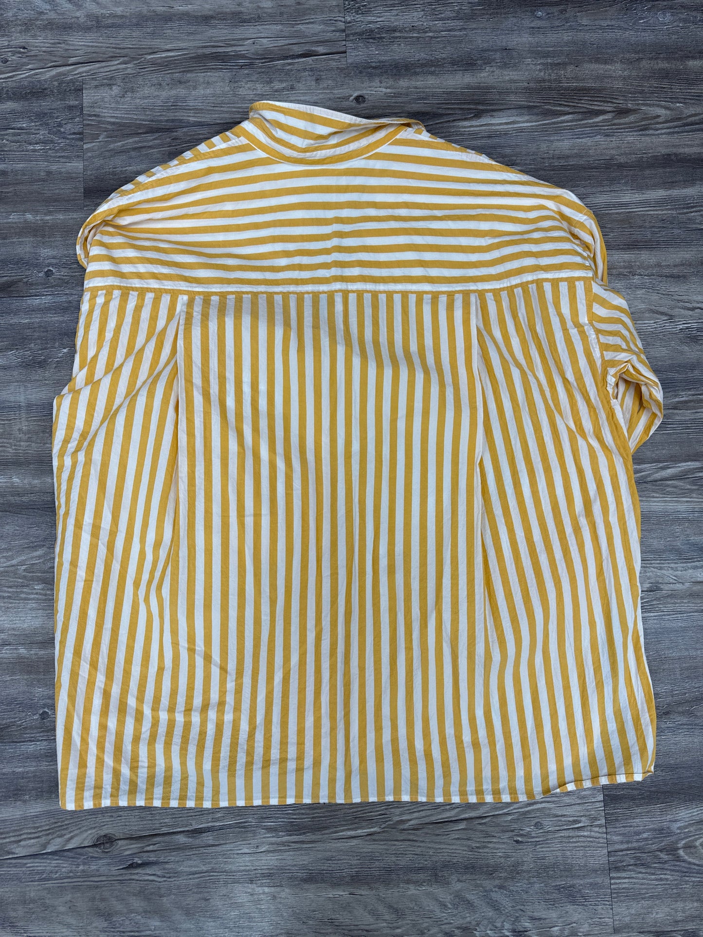 Top Long Sleeve By Madewell In White & Yellow, Size: Xxl