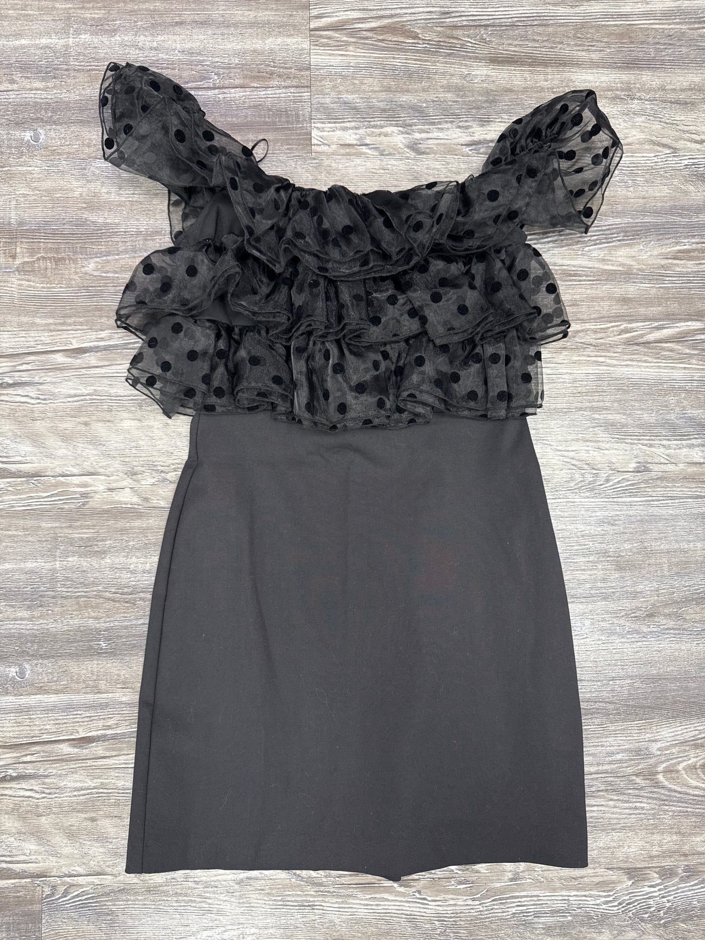 Dress Casual Short By Zara In Black, Size: M