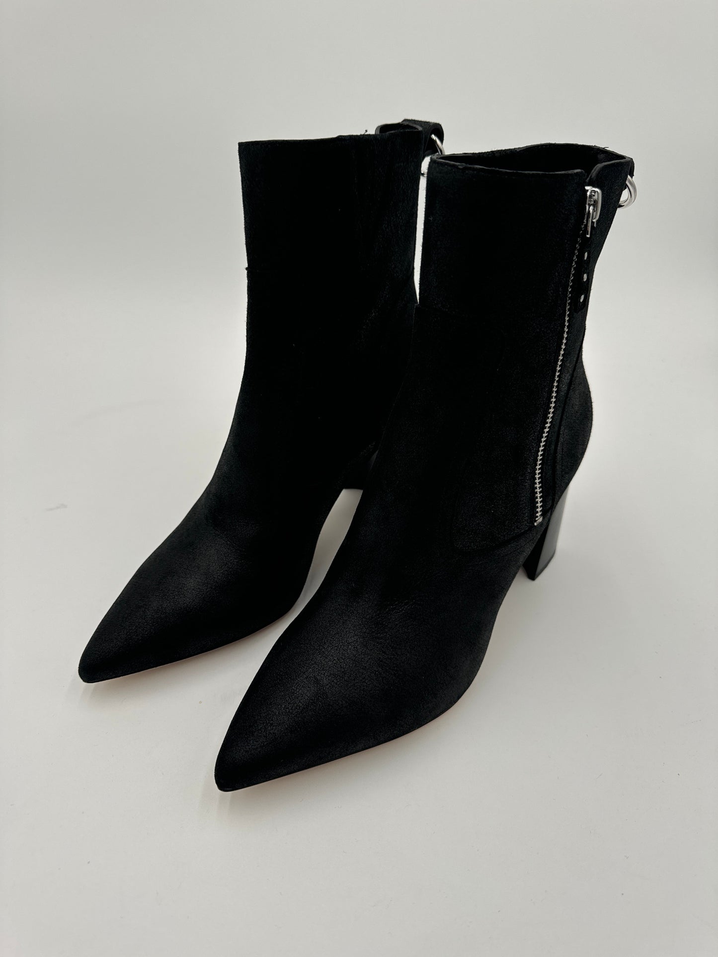 Boots Designer By Paige In Black, Size: 8.5