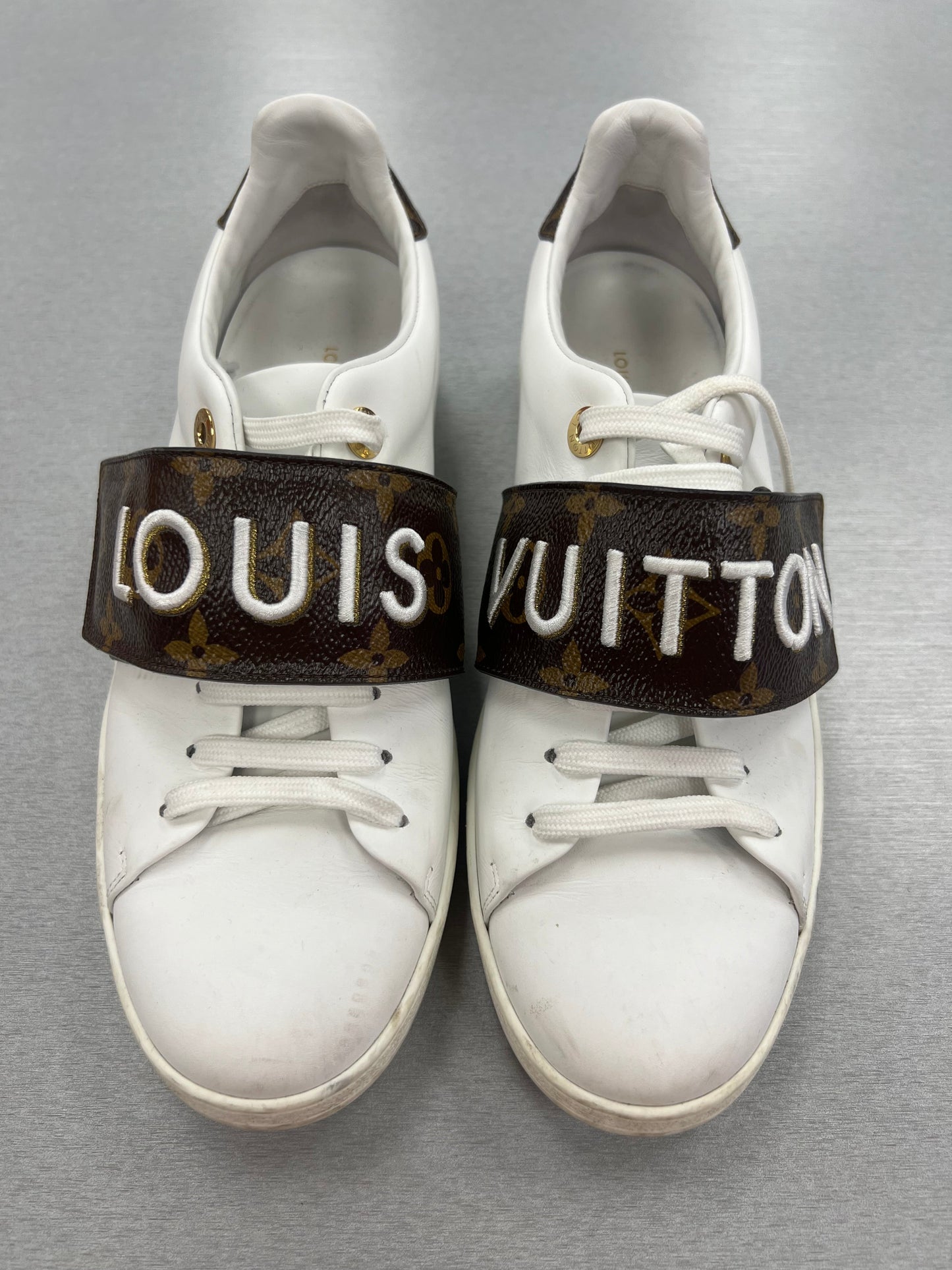 White Shoes Luxury Designer Louis Vuitton, Size 8