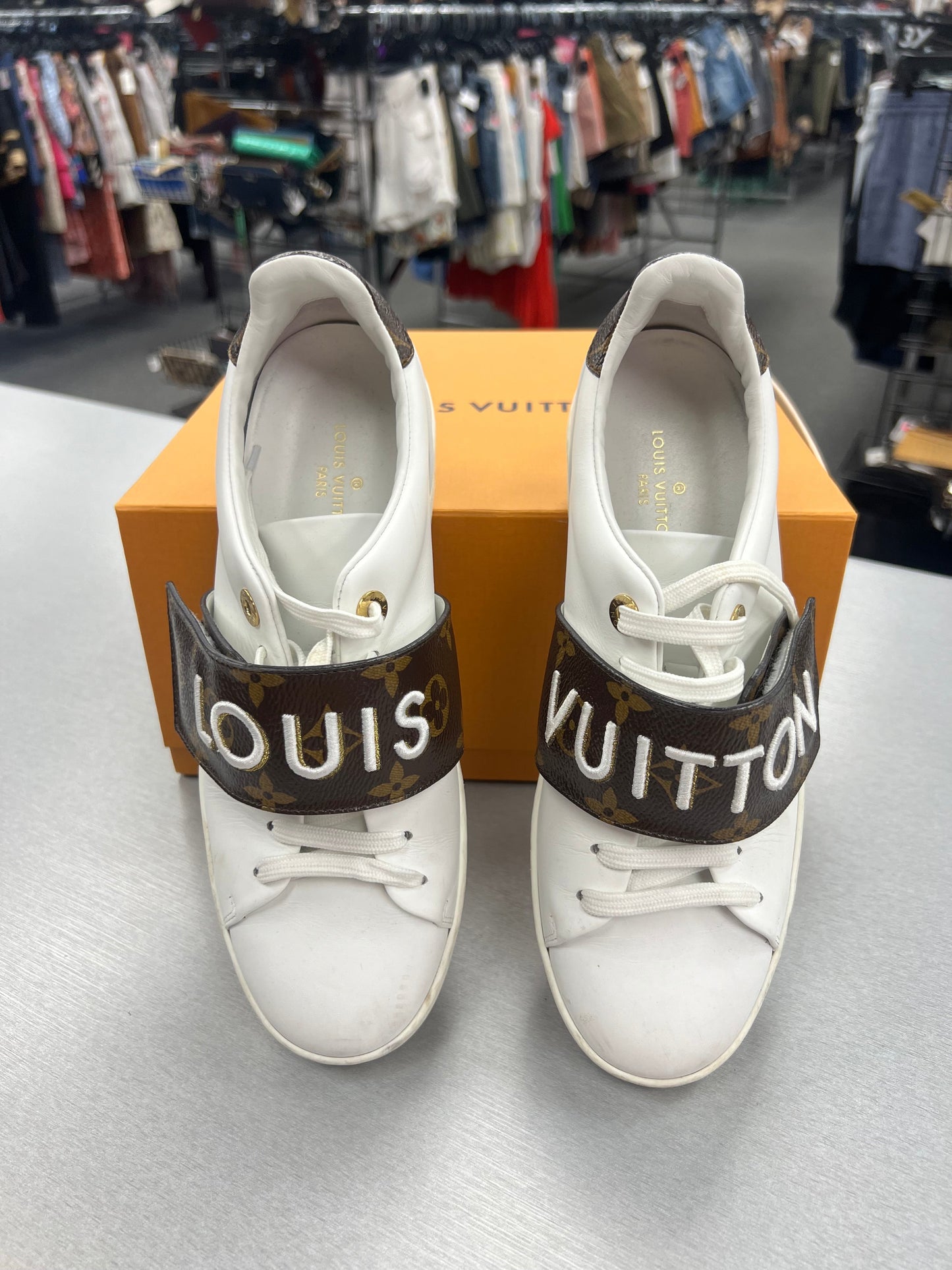 White Shoes Luxury Designer Louis Vuitton, Size 8