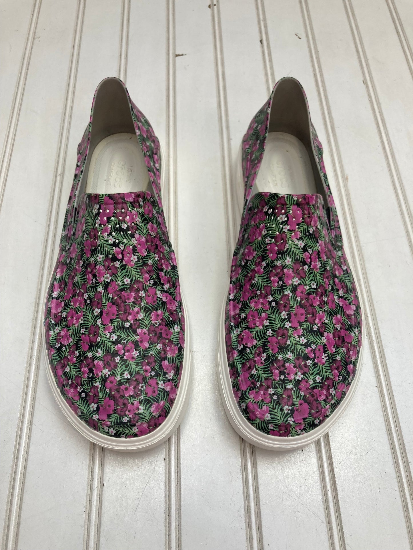 Floral Print Shoes Flats Crocs, Size 10