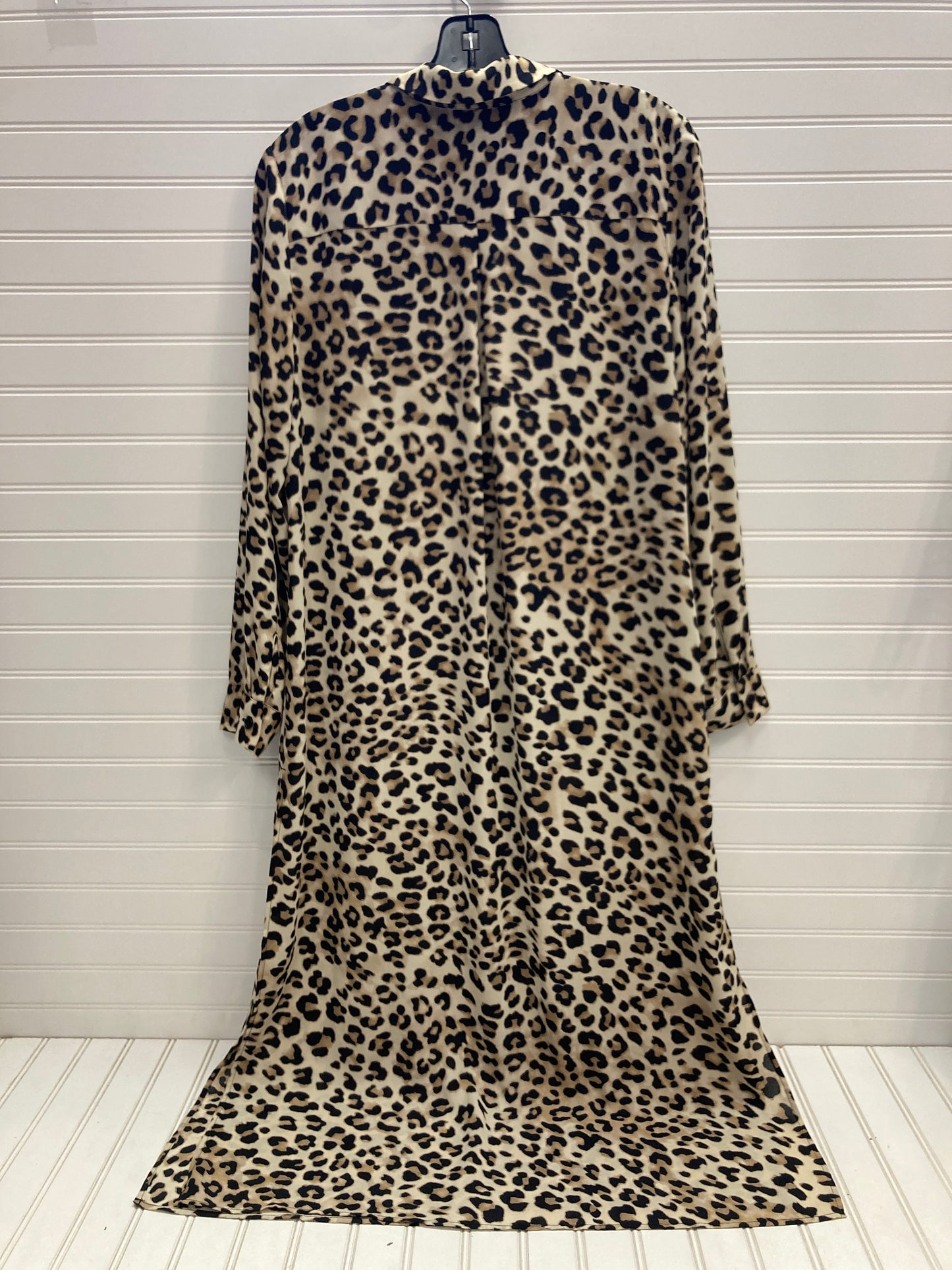 Tunic Long Sleeve By Chicos In Leopard Print, Size: M