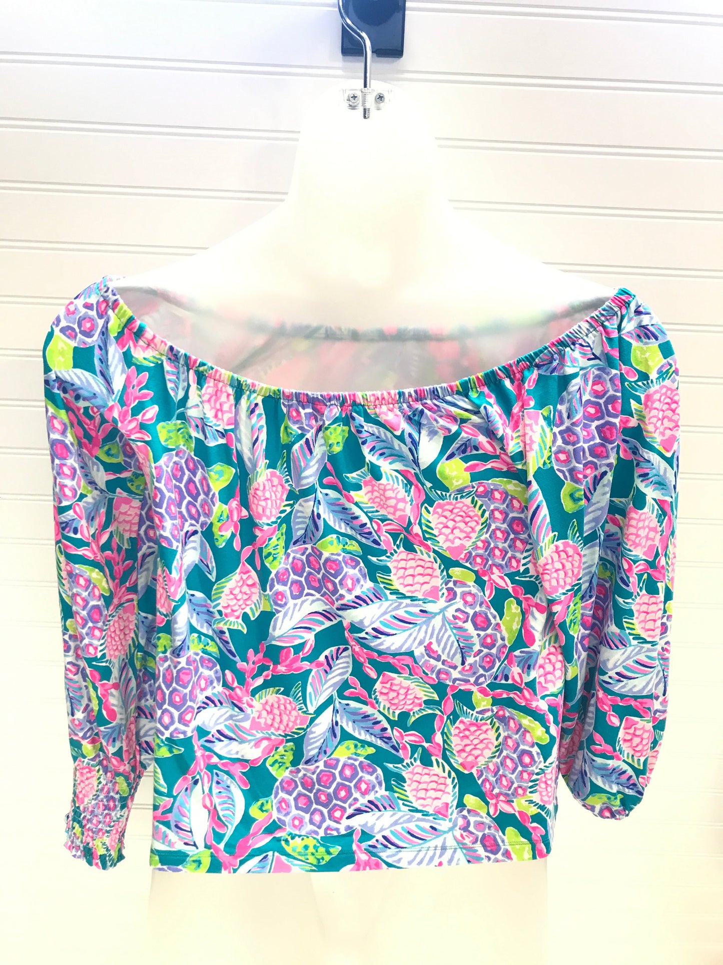 Top Long Sleeve Designer By Lilly Pulitzer In Multi-colored, Size: L