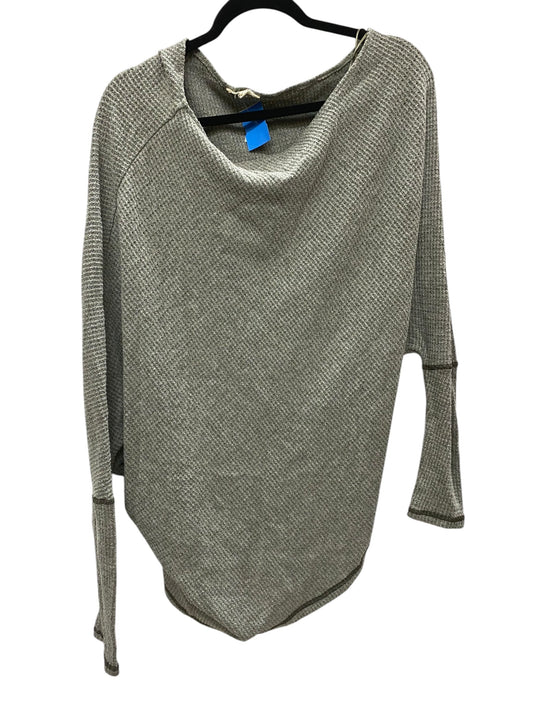 Top Long Sleeve By Easel In Grey, Size: M