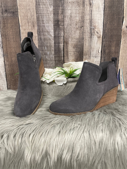 Boots Ankle Heels By Toms In Grey, Size: 9.5