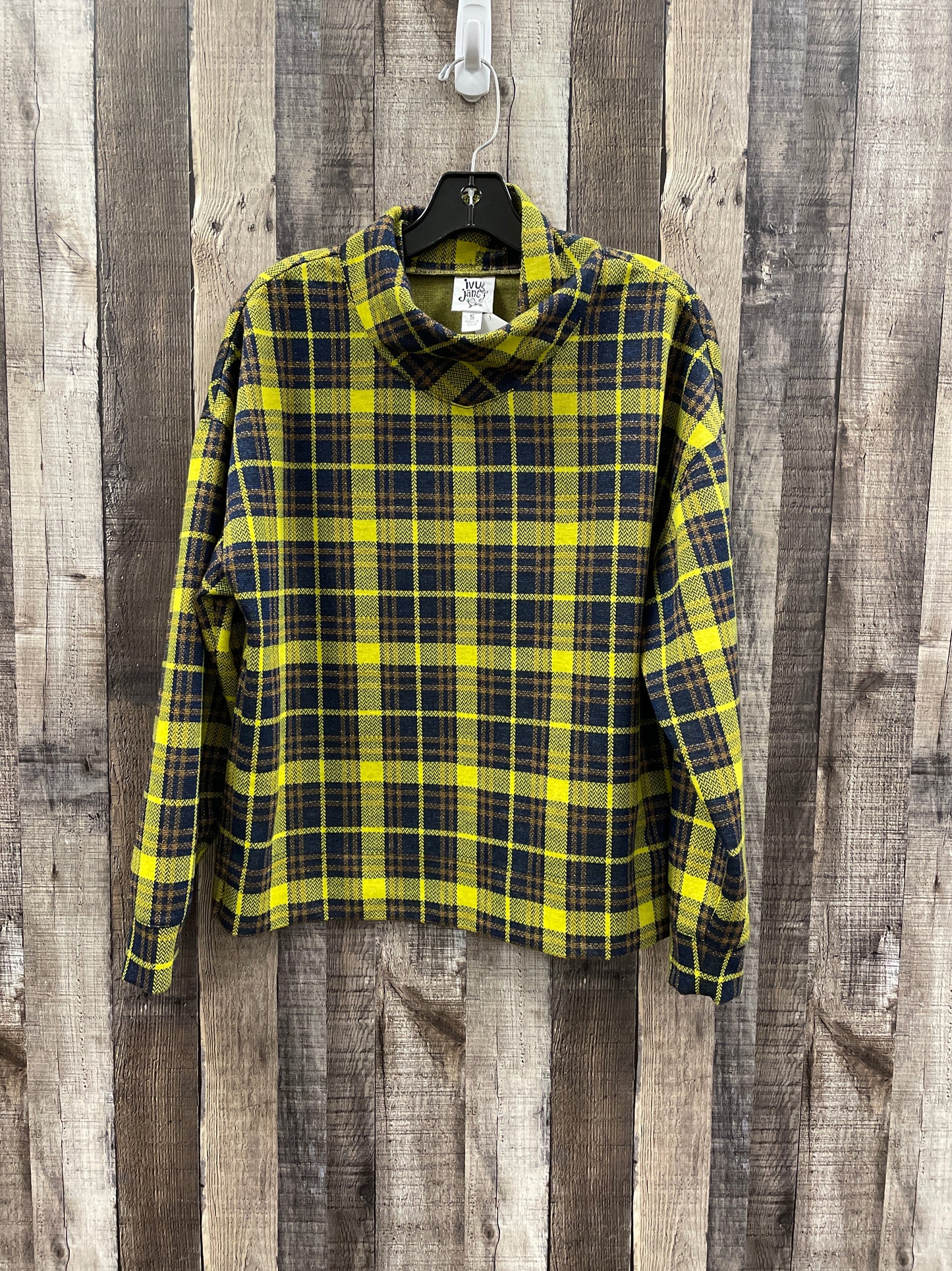 Top Long Sleeve By Ivy Jane In Plaid Pattern, Size: S