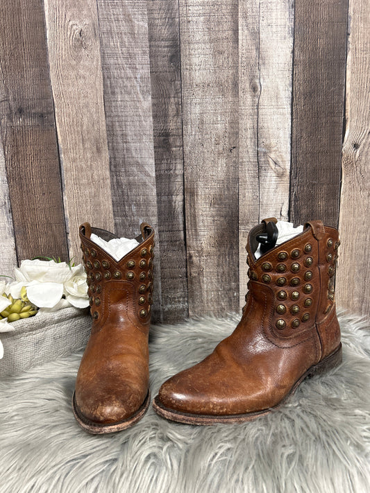 Brown Boots Ankle Flats Frye, Size 8