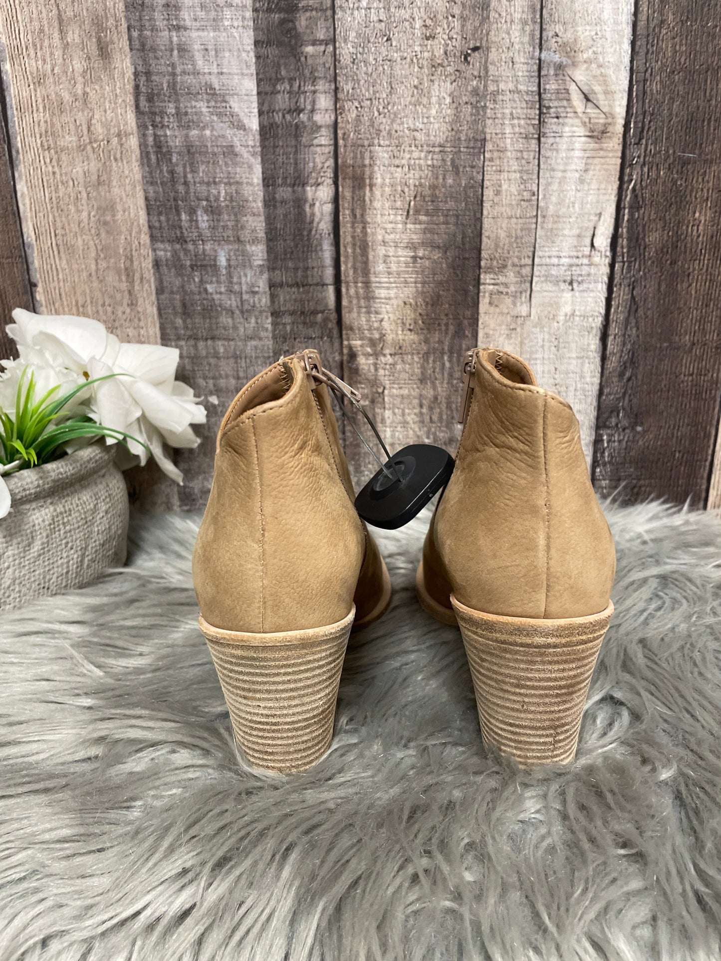 Boots Ankle Heels By Vince In Tan, Size: 8.5