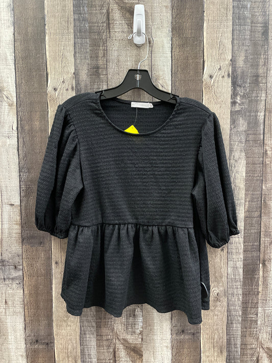 Top Short Sleeve By Lush In Black, Size: S