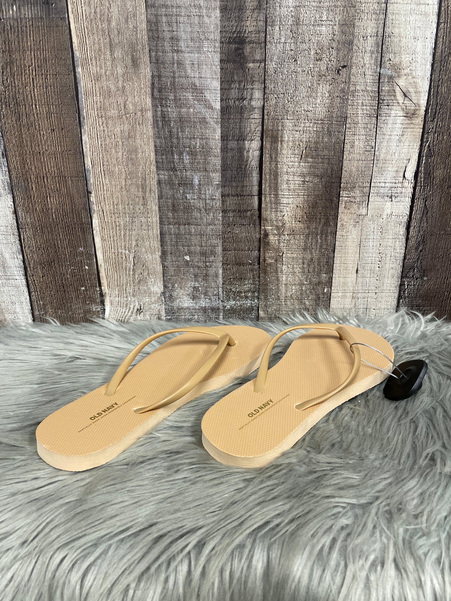 Sandals Flip Flops By Old Navy In Tan, Size: 8