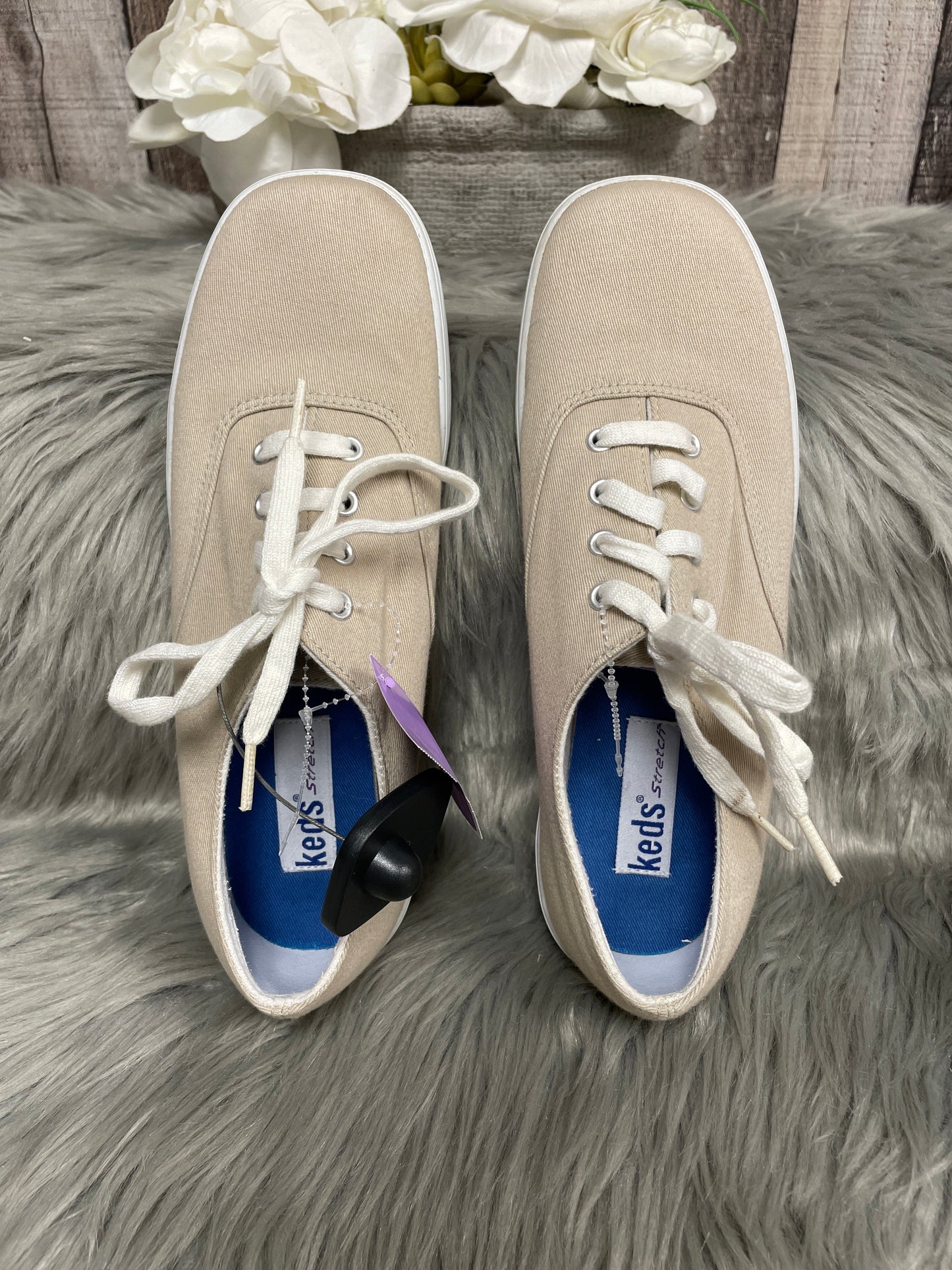 Shoes Sneakers By Keds  Size: 7.5