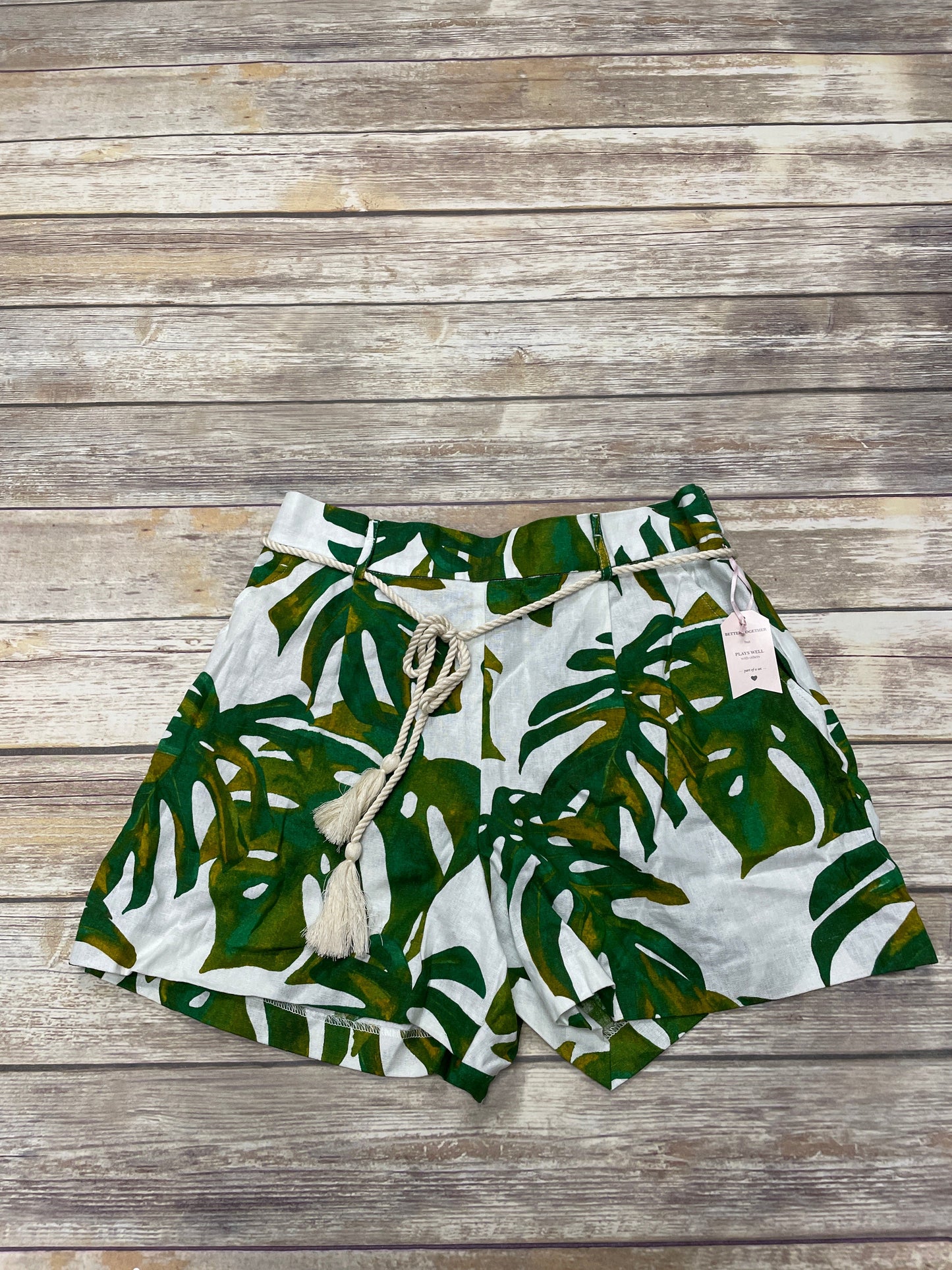 Green & White Shorts Joie, Size L