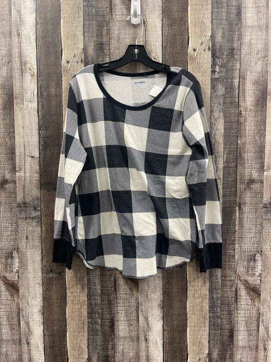 Top Long Sleeve By Old Navy In Black & White, Size: Xl