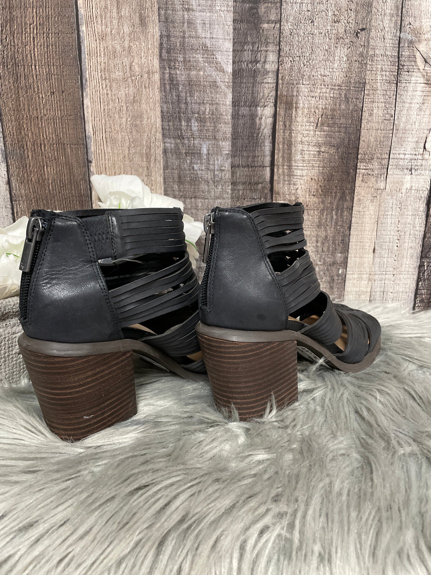 Sandals Heels Block By Lucky Brand In Black, Size: 6