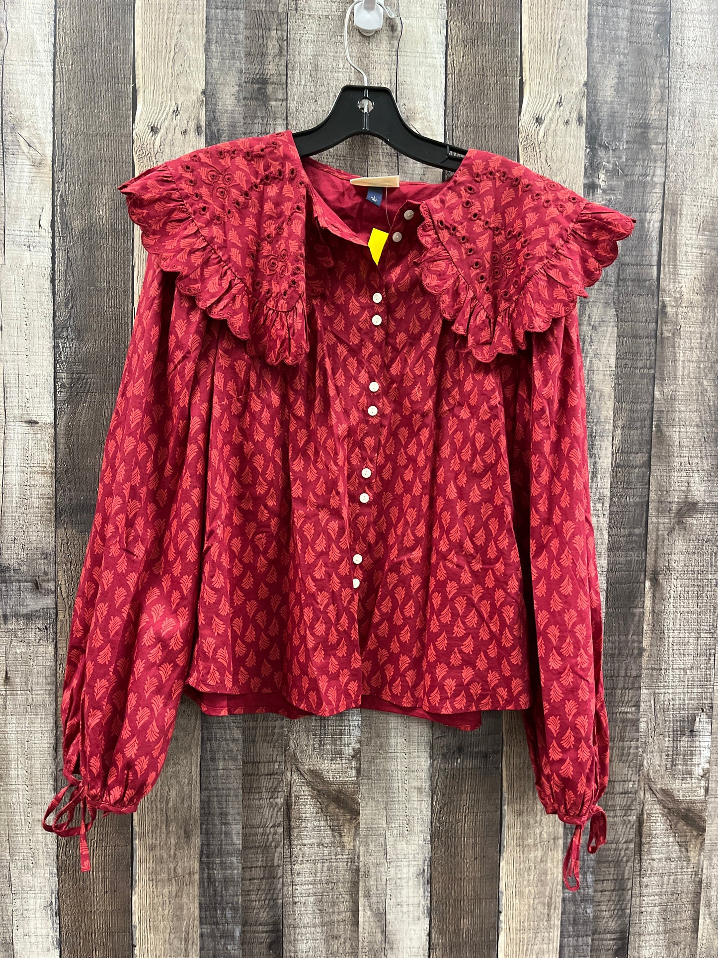 Top Long Sleeve By Universal Thread In Red, Size: L